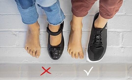 Potrebujú dievčatá dievčenské topánky?