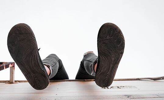 Ako odstrániť zápach z topánok